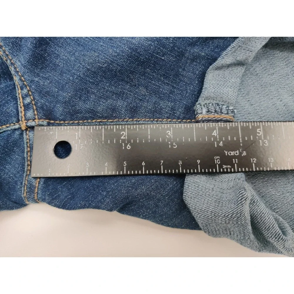 Signature by Levi Strauss Womens Mid Rise Denim Shorts Blue Cuffed Size 10 W30